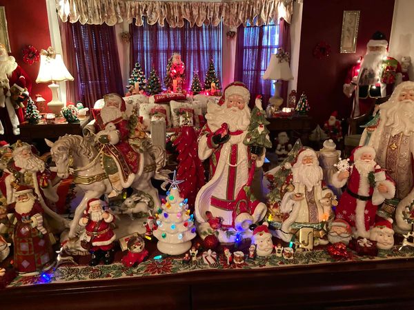 Historic Brooksville Woman’s Club hosts Christmas in July